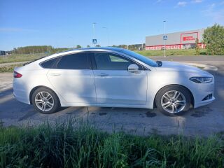 Ford Mondeo Titanium 2.0 R4 110kW