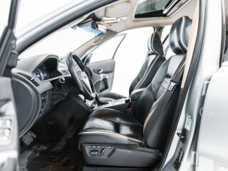 Volvo XC90 Facelift R-Design Premium Line 2.4 136kW
