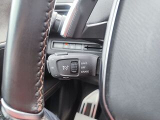 Peugeot 5008 GT 1.5 96kW
