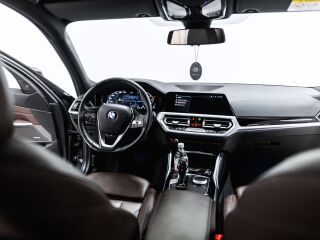 BMW 320 d Sport Line 2.0 140kW