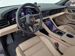 Porsche Taycan 320кВ
