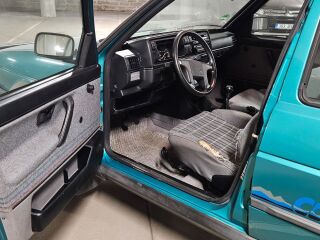 Volkswagen Golf Country 1.8 72кВ