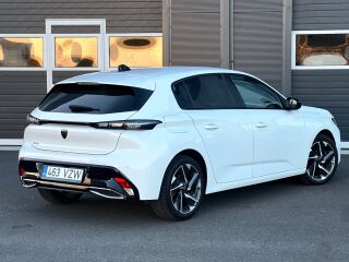 Peugeot 308 Allure Premium 1.5 96кВ
