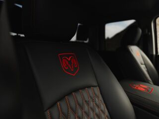 Dodge RAM 1500 HEMI V8 5.7 295kW