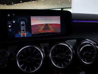 Mercedes-Benz A 180 Progressive R4 100kW