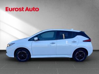 Nissan LEAF N-Connecta 62kWh 90kW