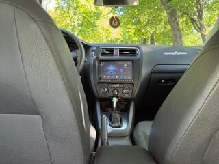 Volkswagen Jetta 2.5 R5 20V MPI 125kW