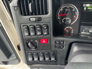 Scania R410 8x4*4 + MITSUBISHI TU100SA MULTITEMP EURO 6 302kW