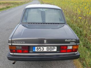 Volvo 240 2.4 58kW