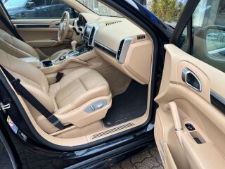 Porsche Cayenne Tiptronic S SportDesign 3.6 V6 220kW