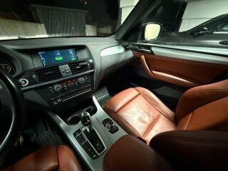 BMW X3 M-packet 3.0 190kW