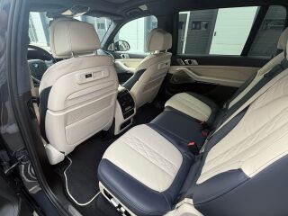 BMW X7 Individual 3.0 195кВ