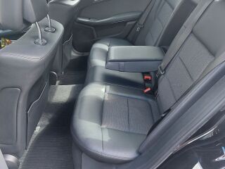 Mercedes-Benz E 200 1.8 135kW