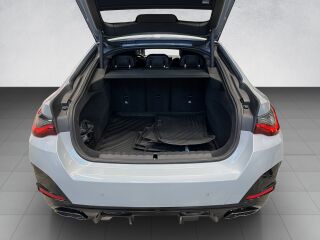 BMW M440 i Gran Coupe M-Sportpakett PRO 3.0 R6 275кВ