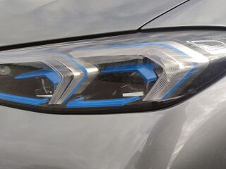 BMW 320 320e PLUGIN 150kW