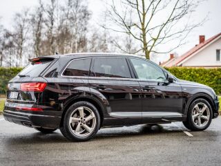 Audi Q7 S-Line 3.0 V6 TDI 160kW