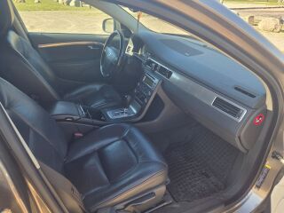 Volvo V70 2.4 136kW