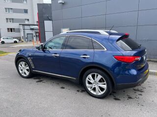 Infiniti QX70 3.7 V6 235kW