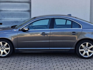 Volvo S80 SUMMUM 2.4 D5 136кВ