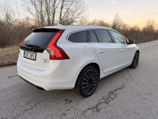 Volvo V60 2.4 120kW