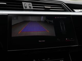 Audi e-tron 50 quattro 230кВ