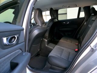 Volvo V60 T6 LONG RANGE Core Plus Recharge Plug-In-Hybri 2.0 293kW