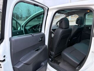 Peugeot 3008 1.6 84кВ