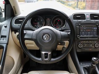 Volkswagen Golf 2.0 81кВ
