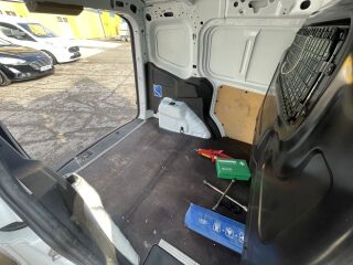 Ford Transit Courier TREND 6M 1.5 R4 DTCI 100 74kW