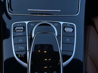 Mercedes-Benz C 220 AMG Line 2.0 143kW