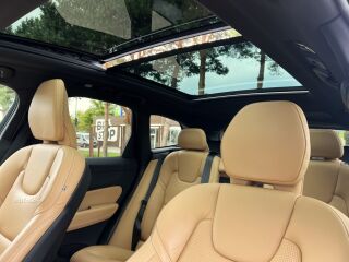 Volvo XC60 AWD Luxury Inscription FaceLift MY22 2.0 T6 Recharge Twin Engine Plug-in-Hybrid 251kW