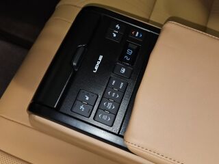 Lexus ES 300h Luxury Line Mark Levinson 2.5 131kW