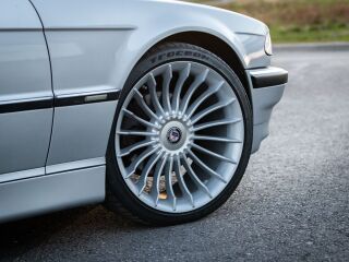 BMW 740 IL 4.4 210kW
