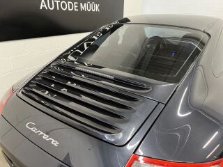 Porsche 911 Carrera 3.6 M96/05 239kW