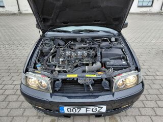 Volvo V40 1.9 R4 75kW