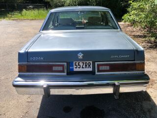 Dodge Diplomat SE 5.2 Mopar 318 V8 105кВ