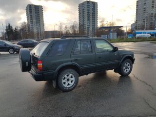 Opel Frontera 2.5 85kW