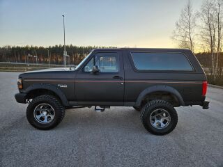 Ford Bronco 5.8 V8 149kW