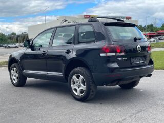 Volkswagen Touareg 2.5 128kW
