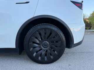 Tesla Model Y Long Range AWD 378kW