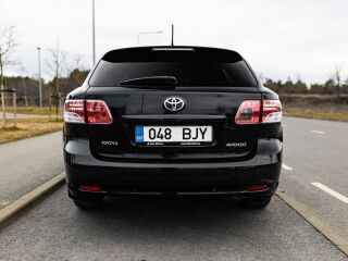 Toyota Avensis 2.2 110кВ