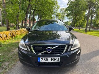 Volvo XC60 SUMMUM AWD 2.4 158kW
