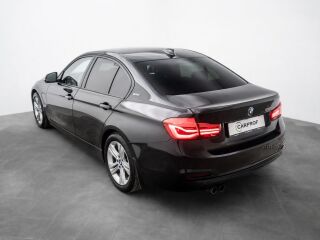 BMW 330 e iPerformance Sport Line 2.0 185kW