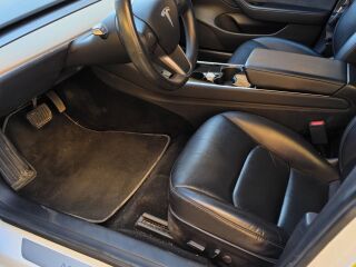 Tesla Model 3 Long range 324kW