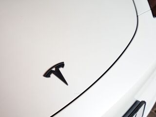 Tesla Model Y Long Range Dual Motor AWD 378kW 378kW