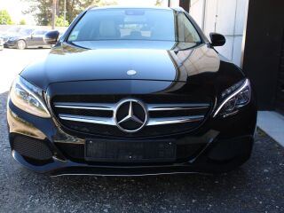 Mercedes-Benz C 220 4matic R4 125kW