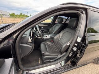 Mercedes-Benz C 220 D AMG 4MATIC 2.0 143kW