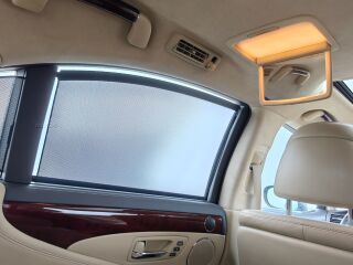 Lexus LS 600h 5.0 V8 290kW