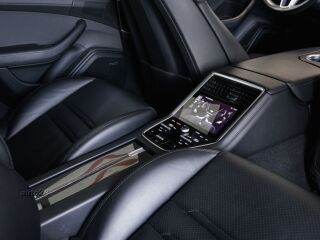 Porsche Panamera 4S 324kW