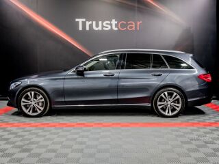 Mercedes-Benz C 350 Avantgrade 2.0 205kW
